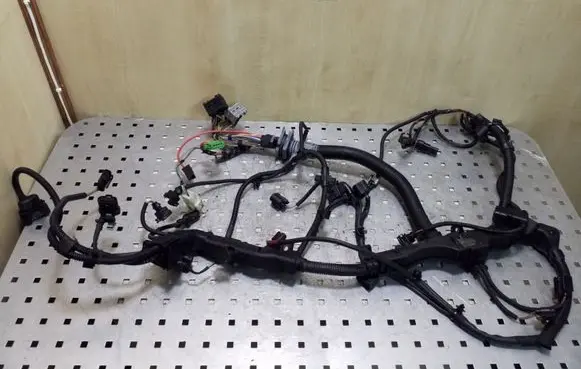 BMW 3 E90 E91 Engine installation wiring loom