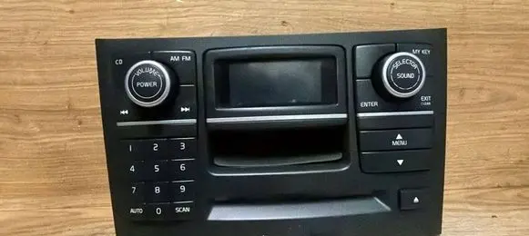 Volvo XC90 Radio/CD/DVD/GPS head unit 30797250 30797972