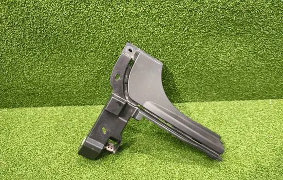 Mercedes-Benz Citan II Rear bumper mounting bracket 850457362R 5852287