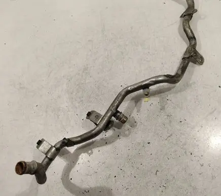 Peugeot 607 Engine coolant pipe/hose