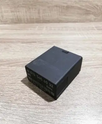 Mercedes-Benz C W202 Other relay 0135454932 05999662