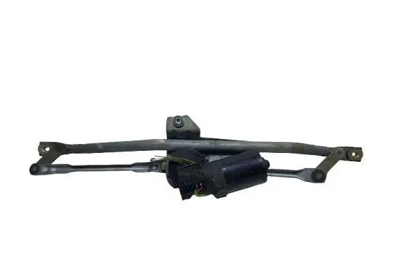Front wiper linkage and motor