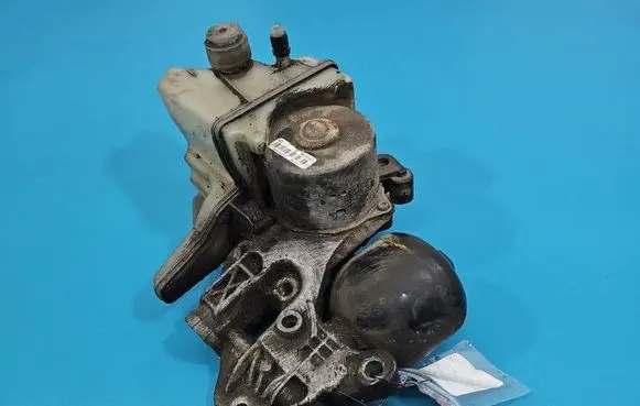 Citroen C4 Grand Picasso Power steering pump BM0077947C IMPRK1559113