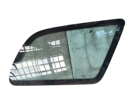 Ford Escort Rear side window 6183398