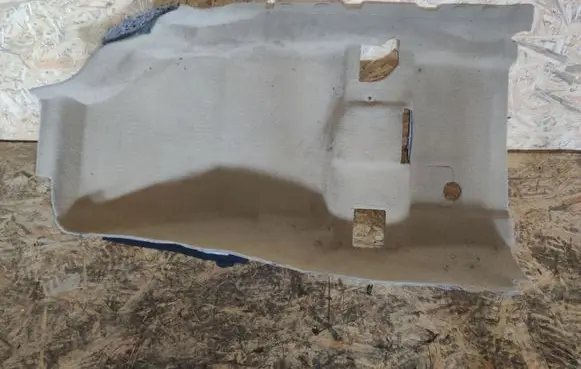 Lincoln MKS Front floor carpet liner 