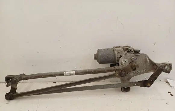 Volvo S60 Front wiper linkage and motor 30753494