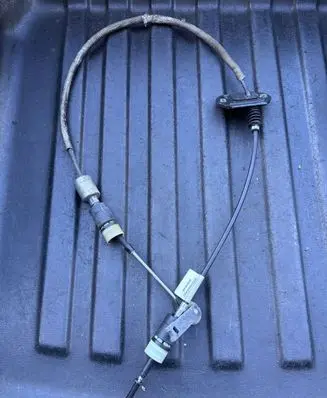 Volvo S90, V90 Gear shift cable linkage 31492811 31367474