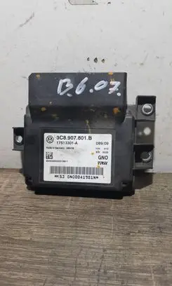 Volkswagen PASSAT B6 Hand brake control module 3C8907801B