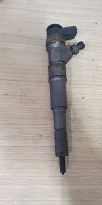 BMW 5 E60 E61 LP gas injectors set 0445110