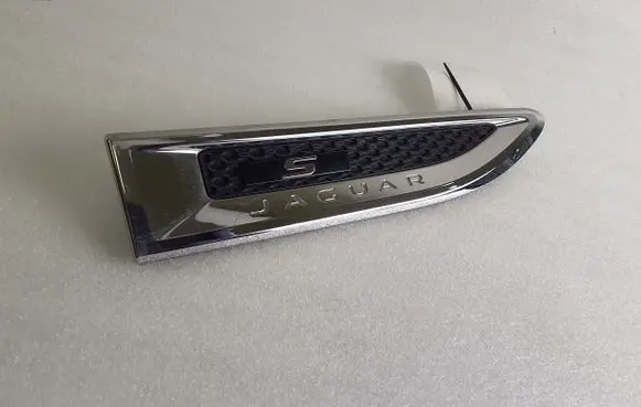 Jaguar E-Pace Fender grill J9C3280B10AB