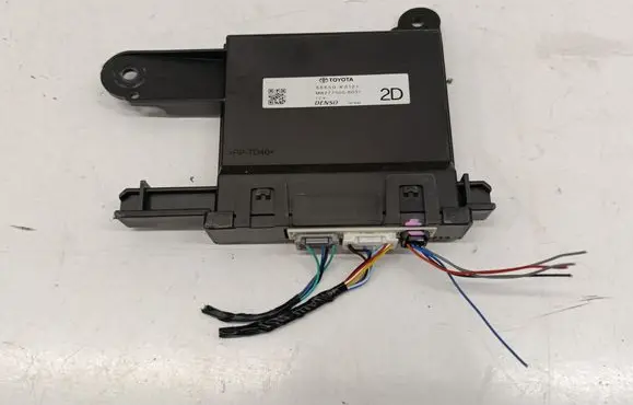 Toyota Yaris XP210 Other control units/modules 88650K0121