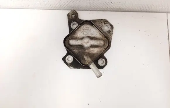 Toyota Yaris Oil filter mounting bracket 1571033050