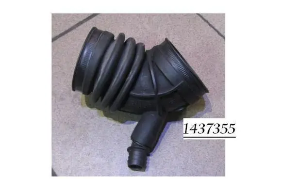 BMW 3 E46 Air intake hose/pipe 1437355