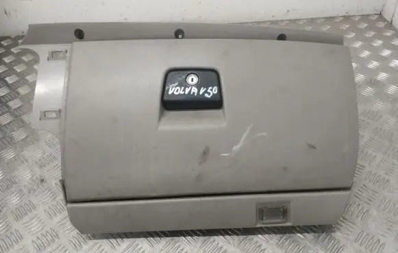 Volvo V50 Glove box 8626141
