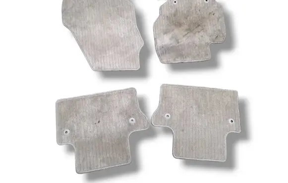Volvo XC70 Car floor mat set 