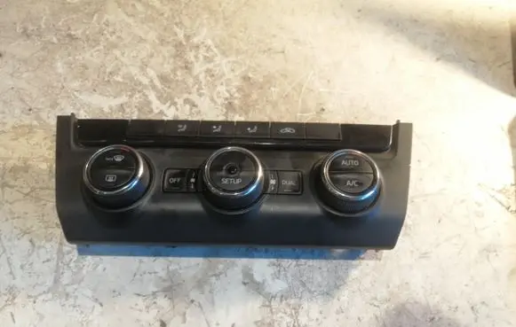 Skoda Octavia Mk3 (5E) Climate control unit 5E907044E