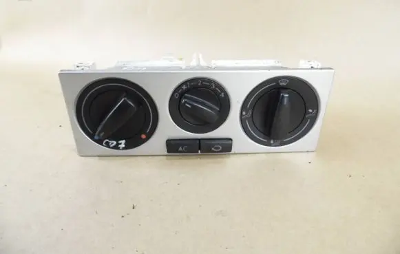 Volkswagen Golf IV Climate control unit 1J0820045 657837L08 901511210000