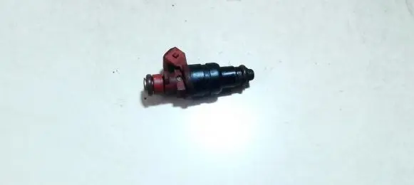 Mercedes-Benz E W210 Fuel injector 0000788523
