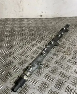 BMW 5 E39 Fuel main line pipe 0445216002 003785 290127002936