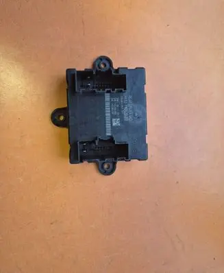 Land Rover Discovery Sport Door control unit/module 10337167 HK8314D620BB 14C236BD