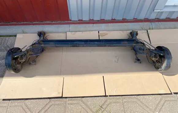 Mitsubishi Space Star Rear axle beam 