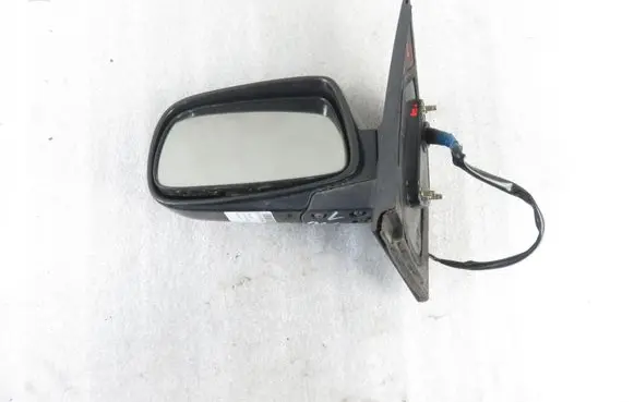 Toyota Yaris Front door electric wing mirror 