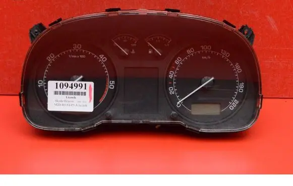 Skoda Octavia Mk1 (1U) Speedometer (instrument cluster) 1U0920811F
