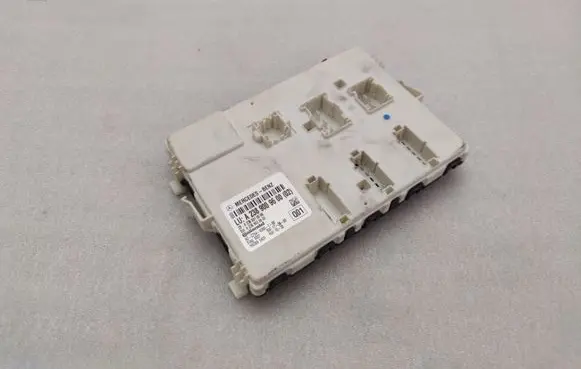 Mercedes-Benz E W238 Other control units/modules A2389009600