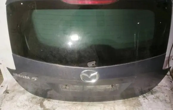 Mazda 5 Tailgate/trunk/boot lid pilkas