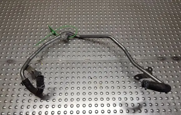 Mercedes-Benz CLA C117 X117 W117 Engine coolant pipe/hose S27708316 A2702000852