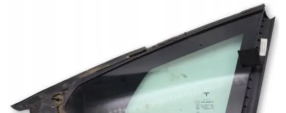 Tesla Model S Rear side window 1051821-00-E 105182100E 1051821