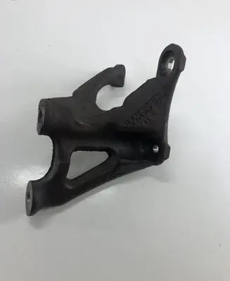 Peugeot 508 Engine mounting bracket 9687262980