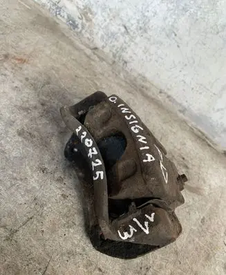 Opel Insignia A Front brake caliper