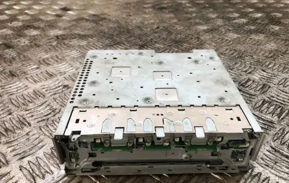 Audi A4 S4 B8 8K Navigation unit CD/DVD player 8R1035652G