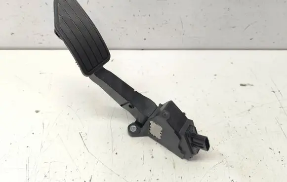 Subaru Outback (BT) Accelerator throttle pedal 36010AN02A 20029A2C 26328519700