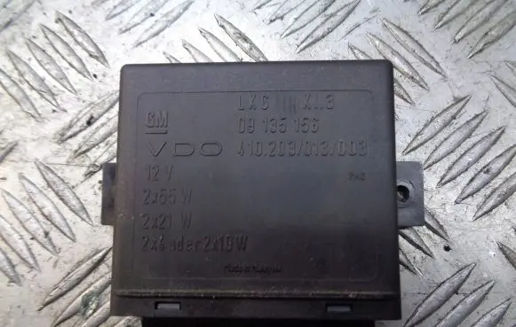 Opel Zafira A Light module LCM 09135156