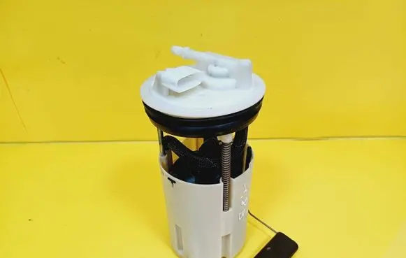 Nissan Primera In-tank fuel pump 0580313101