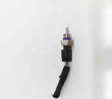 Coolant temperature sensor