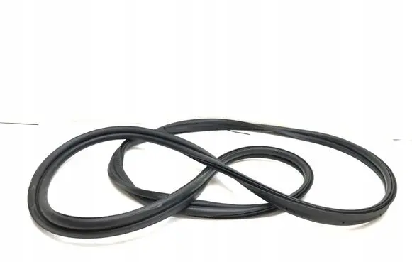 Ford Focus Rubber seal loading door 