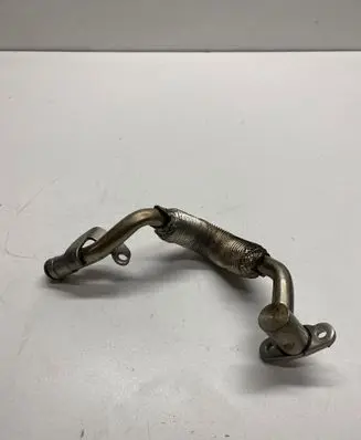 BMW M4 F82 F83 Oil cooling pipe 7848526 11427848526