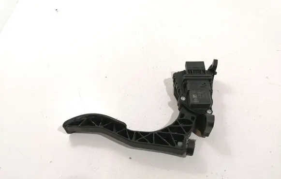 Audi A6 S6 C6 4F Accelerator throttle pedal 4F1723523A