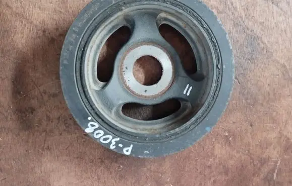 Peugeot 3008 I Crankshaft pulley 9654961080