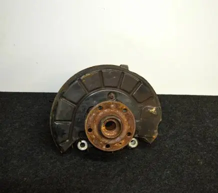 Volkswagen PASSAT B7 Front wheel hub