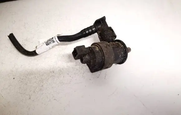 Opel Zafira B Turbo solenoid valve 13110331
