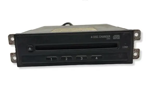 Mitsubishi Pajero CD/DVD changer MZ312395