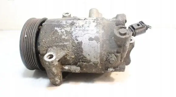 Skoda Fabia Mk2 (5J) Air conditioning (A/C) compressor (pump) 5K0820803