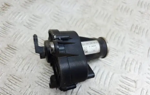 Mercedes-Benz C W204 Intake manifold valve actuator/motor A6511500094