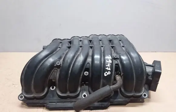 Toyota Avensis T250 Intake manifold