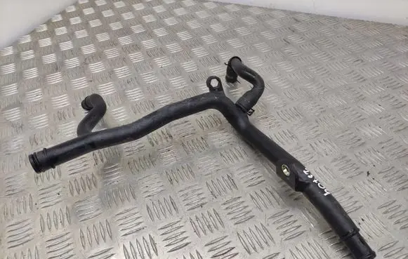 Volkswagen Golf VI Engine coolant pipe/hose