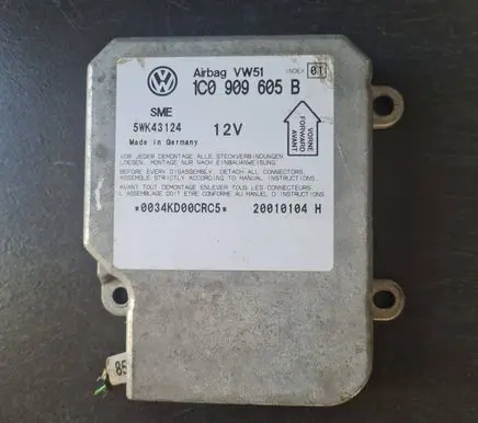 Volkswagen PASSAT B5.5 Airbag control unit/module 1C0909605B 20010104H 5WK43124
